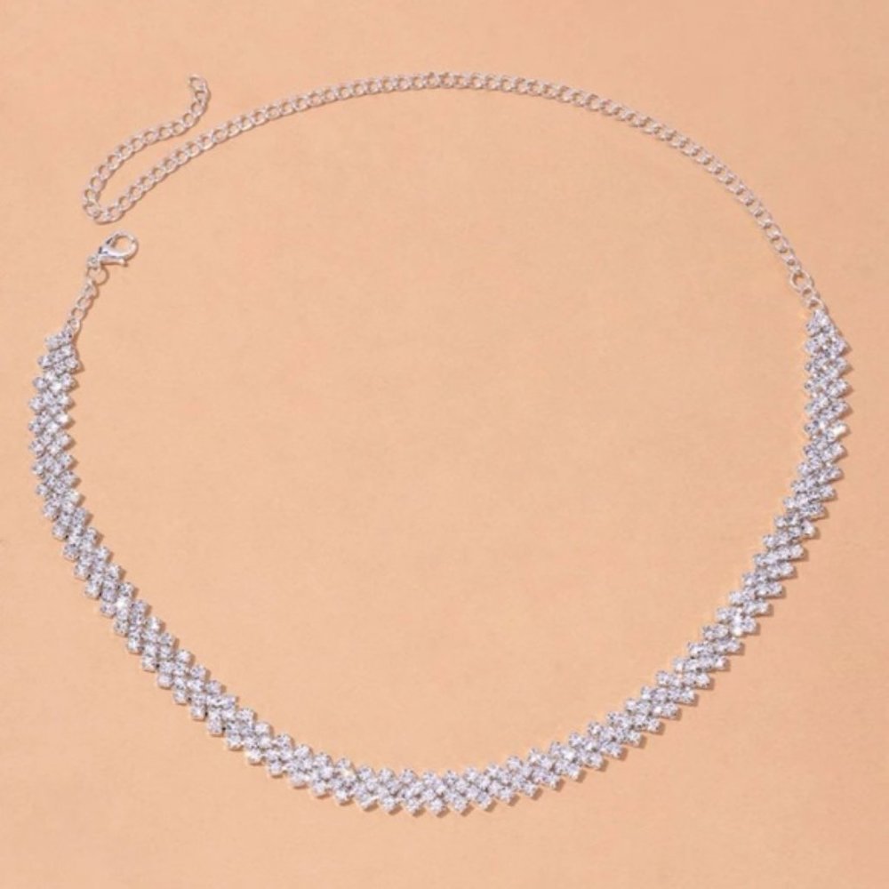 Silver Radiant Elegance Necklace - Picture 2 of 4